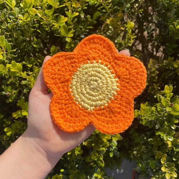 Handmade Crochet Daisy Flower Coasters - Picture 2 of 4